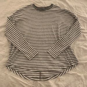 Aerie Grey and White Long Sleeve
